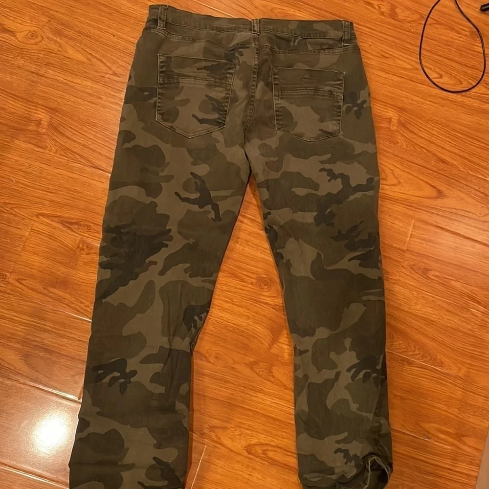 🤎Mens RSQ Pants 🤎 WAIST SIZE 30 CAMO GREEN​​​​​ - Picture 7 of 7